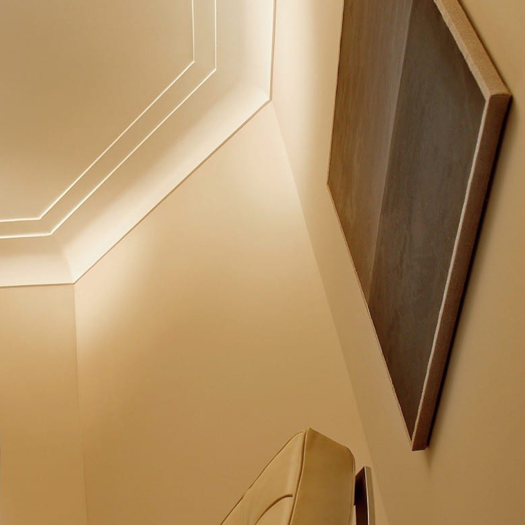 Cornisa decorativa tavan din polimer dur Wallstyl WT22 100x225x2000
